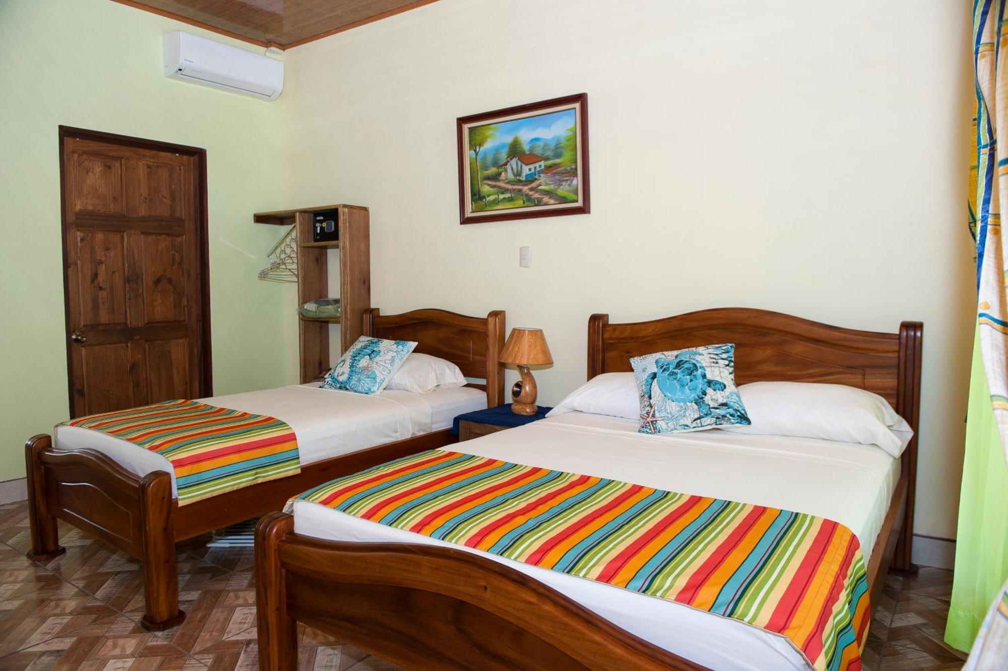 Hotel Sunshine Caribe Puerto Viejo de Talamanca 외부 사진